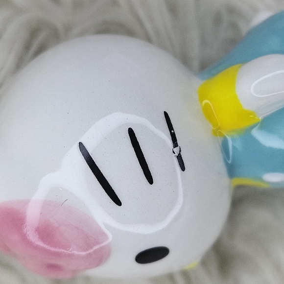 Hello Kitty Colorful Salt & Pepper Shaker Set NWT but has callouts - Picture 7 of 9